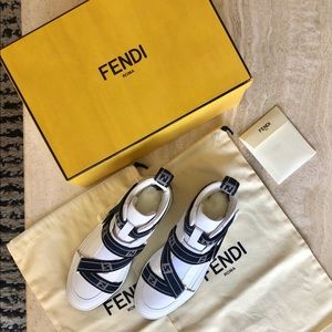 Fendi navy/wht hi-top sneakers new never worn